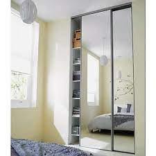 Pour un intérieur lumineux et contemporain, misez sur les portes de placard miroirs, vitrées ou laquées. 2 Portes De Placard Coulissantes Miroir Grises 120 X 250 Cm Castorama