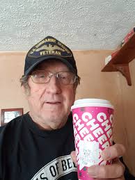 It's Laura's Dunkin' Challenge Time! Dunkin' has some great new products!  This week I am trying the Extra Charged Coffee with 20% more caffeine from  green coffee extract! Order one today and