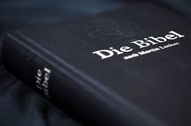 Luther bibel german bible 191‪2‬ 4+. Neue Lutherbibel Zuruck Zu Den Evangelischen Wurzeln Kultur Stuttgarter Zeitung