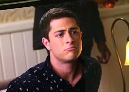 Does anyone else notice how bad Ben's makeup can be? I see it with Paxton  too sometimes lmao : r/NeverHaveIEverShow