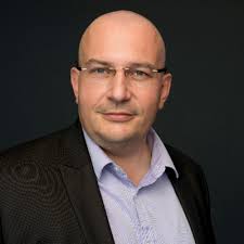 Vincent Janet sur LinkedIn : Bonjour à tous, J'ai besoin de vous, pour  seulement 2-3 minutes. Afin…