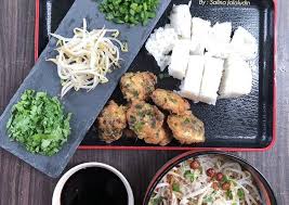Pikirku, bagaimana kalau sampai orang lain tahu apa yang sedang terjadi dan apa yang diperbuat suami ibuku terhadapku. Resepi Soto Ayam Yang Lezat Resepi Merory Sedap Betul