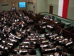 ] ) es el nombre que designa la cámara baja del parlamento polaco, aunque en otras épocas designaba al parlamento en su conjunto. Polish Parliament Guarding Human Rights Opendemocracy