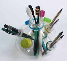 Voir plus d idées sur le thème activité hiver bricolage hiver hiver. Activite Manuelle Recyclage Bouteille Plastique Reutilisons Les Dechets