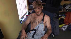 Czech Hunter 705 Gay Porn Video of Czech Hunter | GayMobile.fr