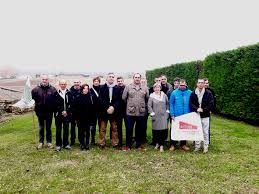 Cliquez sur un nom de département pour trouver toutes les administrations de ce département et accéder à toutes leurs coordonnées: La Fnsea Veut Conserver La Chambre D Agriculture Le Littoral De La Charente Maritime