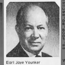 Myrtle Hendrix's Instagram, Twitter & Facebook