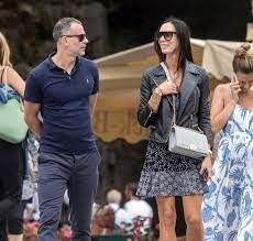 Jun 22, 2021 · kate wrote at the time: Who Is Ryan Giggs Girlfriend Kate Greville