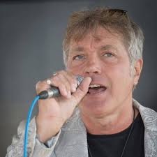 87 jaar is hij, maar de zo vitale muzikant Leo Unger is woensdagavond in  CultuurBoulevard bij DH FM te zien en te horen! Naast Michel van Dijk Marc  Klaassen live in de