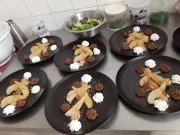 Restaurant Comme A La Maison Saint Jacques De La Lande Restaurant Avis Numero De Telephone Photos Tripadvisor