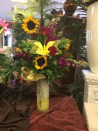 Why are all those flowers and bread traps? Blooming Rose Florists 302 E University Blvd Odessa Tx 79762 Yp Com