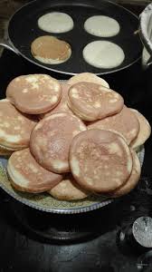 Pancakes The Best Et Son Caramel Au Beurre Sale Plaisirs Culinaires Algerien En 2020 Recette Moelleux Chocolat Nourriture Delicieuse Nourriture