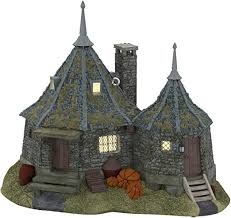 See more ideas about hogwarts, hogwarts castle, hogwarts minecraft. Hallmark Hagrid S Hut Harry Potter Multicolour 2499qxi2424 Amazon Ca Home