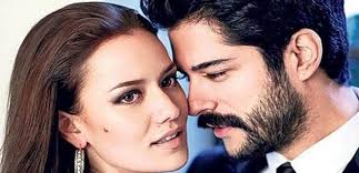 Fahriye Evcen Ve Burak Ozcivit In Yeni Evi