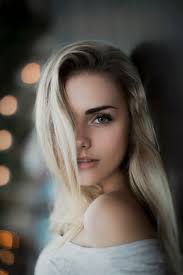 Photographer recommended for graduation events