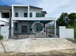 Elin tang 013 835 5335 (sms / call at the working period from 9 a.m. Double Storey Semi Detached Curtin Water Senadin Miri Houses For Sale In Miri Sarawak Mudah My