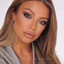 Lynda Hogan's Instagram, Twitter & Facebook