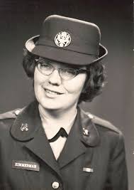 Evelyn Zimmerman's Instagram, Twitter & Facebook