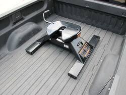 Our heavy duty hitches let you haul up to 30,000 pounds, for even the most ambitious adventures you can dream up. Options For Towing 5th Wheel And Gooseneck Trailers With The Same Truck Etrailer Com