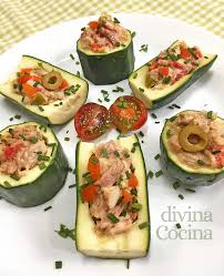 Son de esos platos que te toma un rato prepararlos para luego comértelos en 5 minutos. Calabacines Rellenos Frios Receta De Divina Cocina