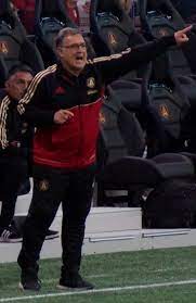 Argentina fue un partido de fútbol jugado el 1 de abril de 2009, correspondiente a la jornada 12° de la clasificación de conmebol para la copa mundial de fútbol de 2010 en el cual se enfrentaron las selecciones de. Gerardo Martino Wikipedia