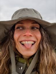 МЫ ПЕРЕЕХАЛИ В СЕЛО 👩🏽‍🌾🌾 Сама в шоке, но вторую неделю мы живем в  150км от Москвы неполным семейным составом: я, Марта и Санёк. Почему же мы  уехали ?! Если коротко -