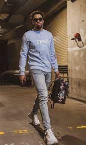 Sneakerheads will love our collection of air jordans and retro styles, while the fashionistas at the game can deck out in sparkly flats or grizzlies high heels. Style Stories Grizzlies Dillon Brooks Keeps Up With Fashionable Canadians Closeup360