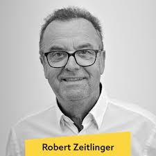 Den Abschluss meiner Team-Vorstellung machen heute Karl  Falthansl-Scheinecker sowie Ehrenbürger, Bürgermeister außer Dienst und  mein Vorgänger, Robert Zeitlinger. Es ist mir eine besondere Ehre, euch als  krönenden Abschluss meines Teams mit dabei