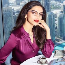 Instagram Photo By Vogueeyewear Mar 14 2016 At 8 31am Utc Deepika Padukone Style Dipika Padukone Deepika Padukone