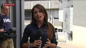 Alle 20 e alle 23, su sky sport uno, sky sport 251 e anche sky sport 24, studi pre e post partita con leo di bello in conduzione; Sky Giorgia Cenni Volto Femminile Di Calcio Show Via Onofri E Muraro Anteprima Blogo Tvblog
