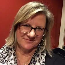 Amy Voss Farris (@amyphosphorus)