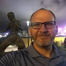 Aleks Skardal (@AleksSkardal)