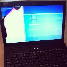 Hp G61 Notebook With Broken Screen In For Screen Replacement Broken Screen Computer Repair Screen Replacement