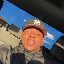 Louis Robinson IV (@louis.robinson.77) • Facebook