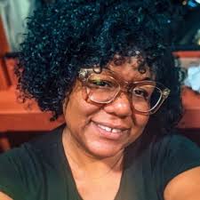 Laura Jeter (@LauraJeter10)