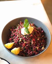 مطاعم وكافيهات جدة On Twitter طلبات مطعم ميز ستريت طبعا ماهي أول زيارة وعادة نكرر نفس الطلبات شاورما ناتشوز 36 ريال تبولة البنجر 36 ريال بسبوسة التوت البري 37