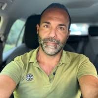 30+ perfiles de «Carmelo Catania»