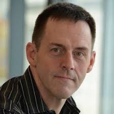 Gary Galbraith receives the Expanding Horizons Initiative Award