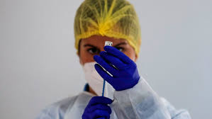 Novavax geht davon aus, im einstieg etwa 100 millionen dosen monatlich herstellen zu können und später auf 150 millionen dosen zu steigern. Studie Was Bringt Die Kombination Von Corona Impfstoffen Br24