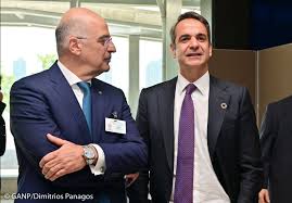 Βρες φθηνά αεροπορικά εισιτήρια για λονδίνο, αναζητώντας φθηνές πτήσεις με όλες τις αεροπορικές εταιρείες που πραγματοποιούν. Trexoyn Mhtsotakhs Kai Dendias Se Londino Kai Bry3elles Boreiosellas