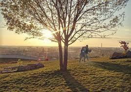 Cetatea a fost finalizata intre 1570 si 1618 de catre renumiti arhitecti italieni si a servit drept. Oradea Bucket List 50 De Chestii De FÄcut In Oradea Bihor Partea I