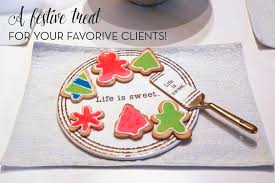 These cheerful spritz cookies are ready to brighten your holiday cookie table — no extra fussing, frosting or decorating. Photography Client Retention Holiday Style Artsy Couture
