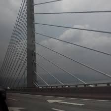 Scale to any size without loss of resolution. Jambatan Pulau Pinang Icon