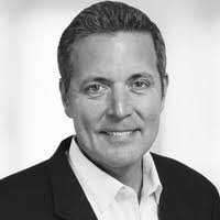 Paul Neuroth's Instagram, Twitter & Facebook