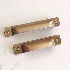 My ideal everday dishes would be a butterschotch color. Cabinet Knobs Pottery Barn Classic Bin Pulls Please Read Brushed Nickel 4 Knob Handle Home Garden Entsrilanka Org