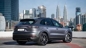 Get accurate pricing information for 2019 porsche cayenne awd, and explore other options. Porsche Cayenne And Panamera Now Available With Premium Package Autobuzz My