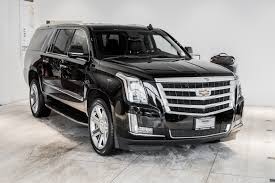 Cadillac escalade 2018 6.2 (426 л.с.) 4wd at premiumхарактеристики, фотографии, цены. 2018 Cadillac Escalade Esv Luxury Stock P1331617 For Sale Near Vienna Va Va Cadillac Dealer