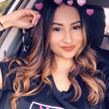 Alina Alba (@AlinaAlbaWV)