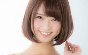 髪型がショートで丸顔の芸能人は2019春のおすすめヘア解説 モデ