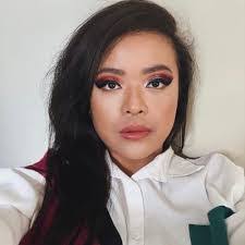 Aurora Lynn's Instagram, Twitter & Facebook